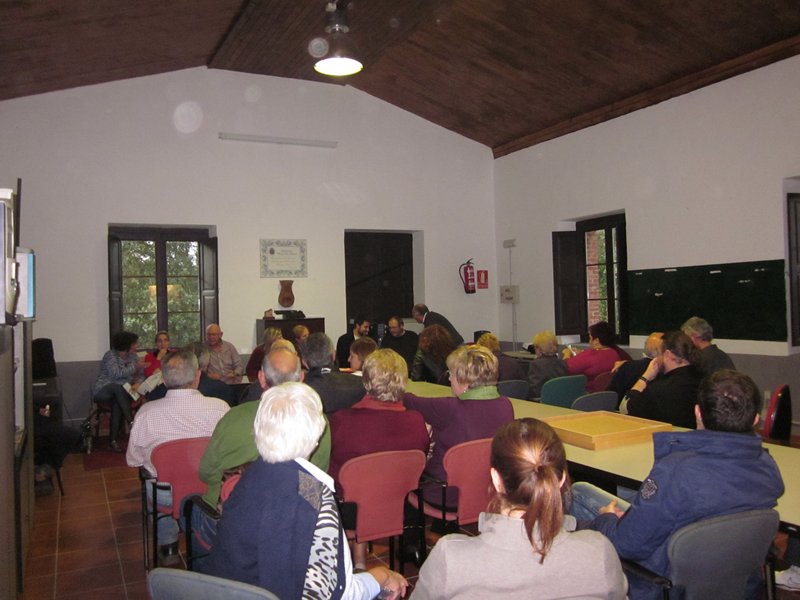 Presentación de la revista 2010 - m_presentacion_revista_2010 (1)